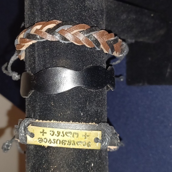 6 Pc. Leather Bracelet NWOT - Picture 3 of 3
